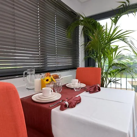 Vignes Et Chateaux Bed & Breakfast Rouffach