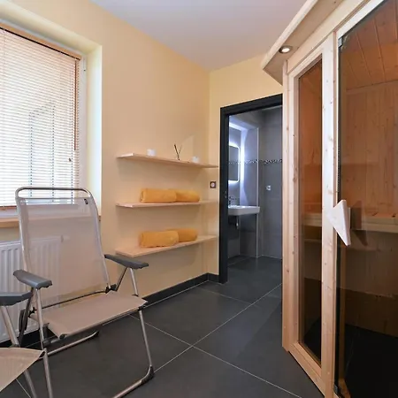 Vignes Et Chateaux Bed & Breakfast