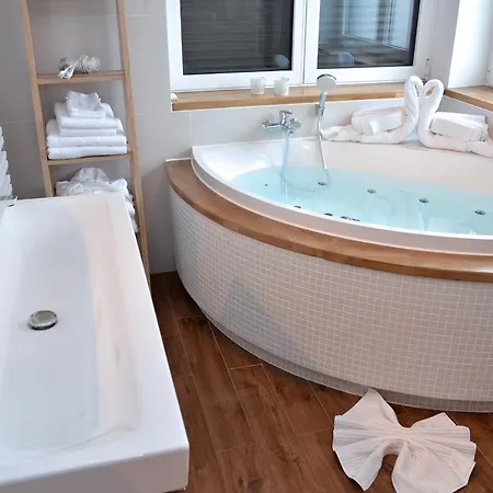 Vignes Et Châteaux 4*