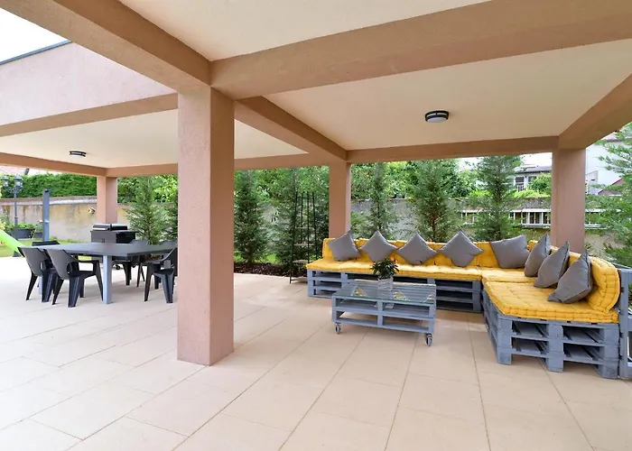 Bed & Breakfast Vignes Et Chateaux Rouffach