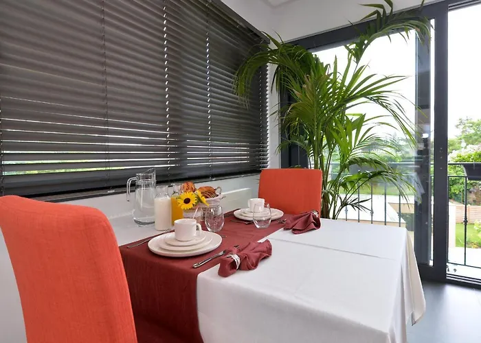 Vignes Et Chateaux Bed & Breakfast Rouffach